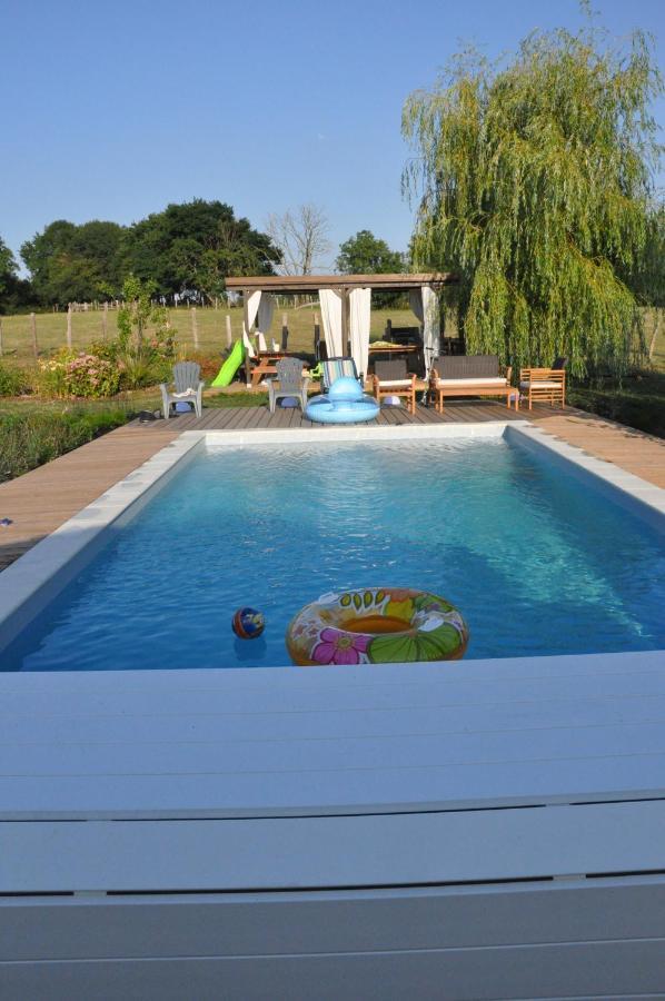 Au Bien Aitre Bed & Breakfast Beaumont-Pied-de-Boeuf  Exterior photo